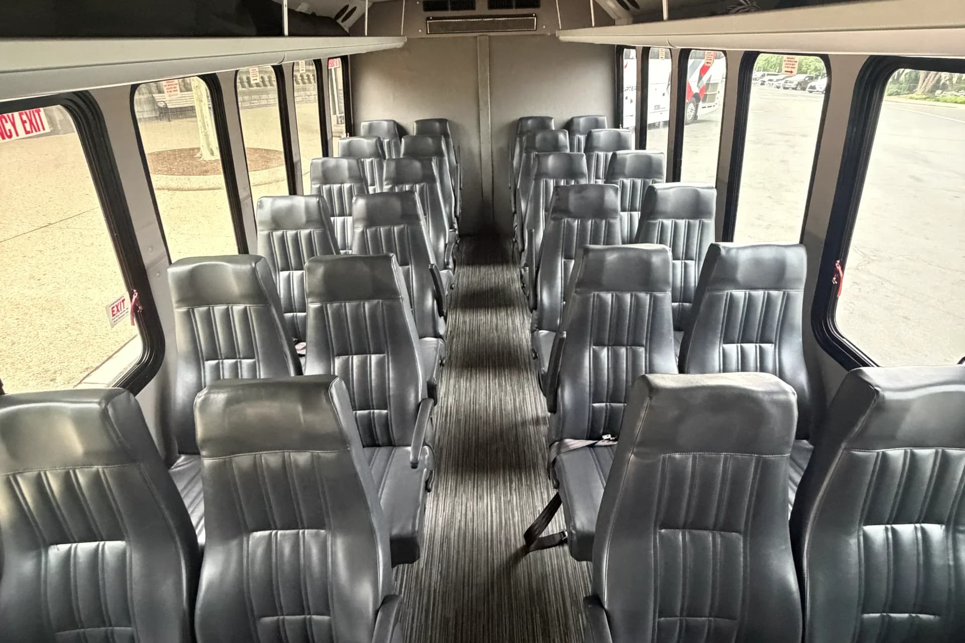 Employee Shuttle Contract Checklist for Employers 2026
